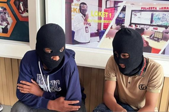 Ini Dua Remaja yang Viral di Medsos Bawa Senjata Tajam - JPNN.COM