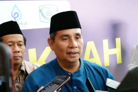 Kemenag Imbau Masyarakat tidak Tergoda Penawaran Haji Khusus Berbiaya Murah - JPNN.COM