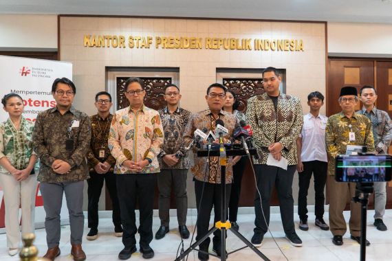 KSP Inisiasi Gerakan Anak Muda Jaga Keberlanjutan Legasi Jokowi - JPNN.COM