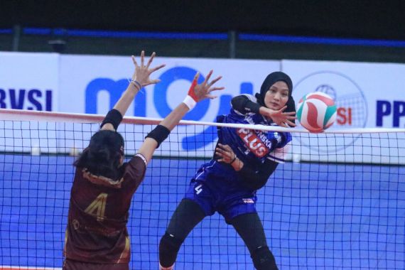 Bela Sabrina Agustina Gemilang, Akademi Petrokimia Gresik Juara Nusantara Cup 2024 - JPNN.COM