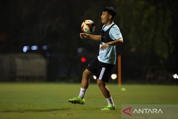 Vietnam vs Timnas Indonesia: Witan Siap Tunjukkan Performa Terbaiknya - JPNN.COM