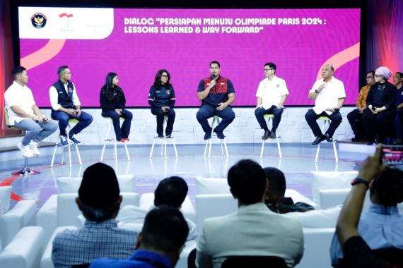 Menpora Dito Berharap Atlet Indonesia Bikin Kejutan di Olimpiade Paris 2024 - JPNN.COM