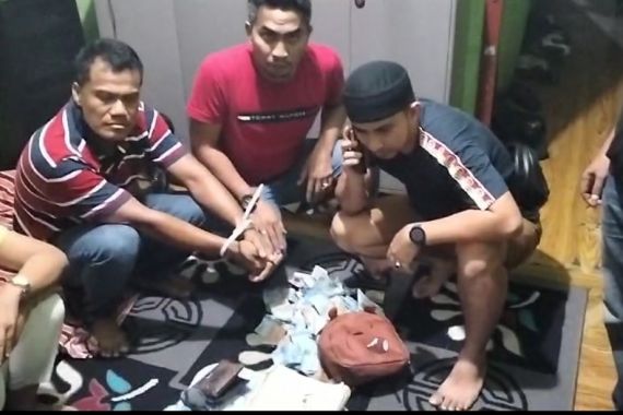 Polisi Disebut Bekingi Bandar Narkoba di Pekanbaru, Kombes Manang: Jadi Panas Telinga Saya - JPNN.COM