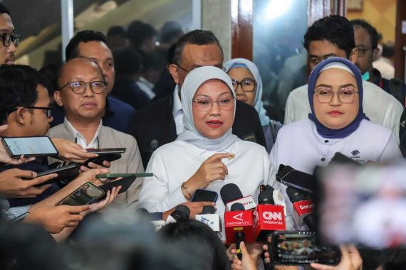 Menaker: Kami Apresiasi Ke Perusahaan Aplikator yang Berikan Insentif bagi Mitra Kerja - JPNN.COM