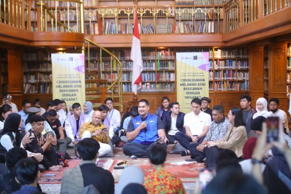 Luncurkan Program Klub Berkawan, Menpora Dito Berharap Melahirkan Habibie-Habibie Baru - JPNN.COM