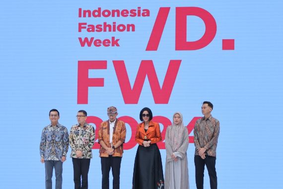 Indonesia Fashion Week 2024 Resmi Digelar, 300 Desainer Ternama Angkat Kebudayaan Betawi - JPNN.COM