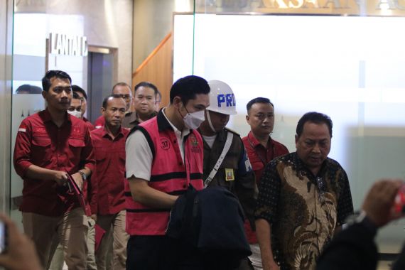 Di Bawah Kepemimpinan Febrie, Jampidsus Tetapkan Suami Sandra Dewi Tersangka Korupsi - JPNN.COM