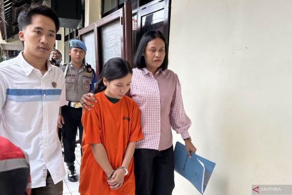 IPS Ditetapkan Jadi Tersangka Penganiayaan Balita 3 Tahun Putri dari Selebgram Malang - JPNN.COM