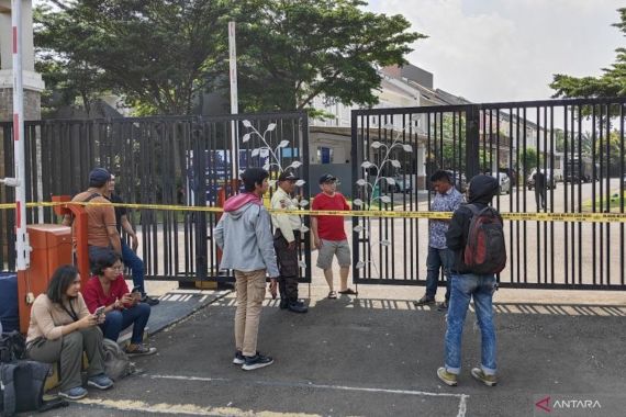 31 Rumah Rusak Akibat Ledakan Gudang Peluru di Ciangsana Bogor - JPNN.COM