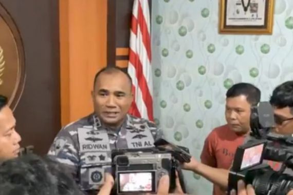 Begini Nasib Oknum Prajurit TNI AL Penganiaya Jurnalis di Halsel - JPNN.COM