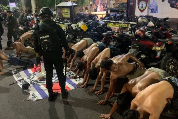Anak Buah Kombes Irwan Anwar Tangkap 19 Anggota Geng Motor di Semarang - JPNN.COM
