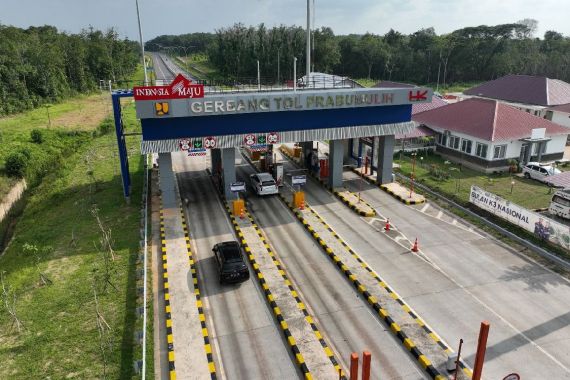 Hore, Hutama Karya Diskon Tarif Tol Trans Sumatera Saat Mudik Lebaran - JPNN.COM