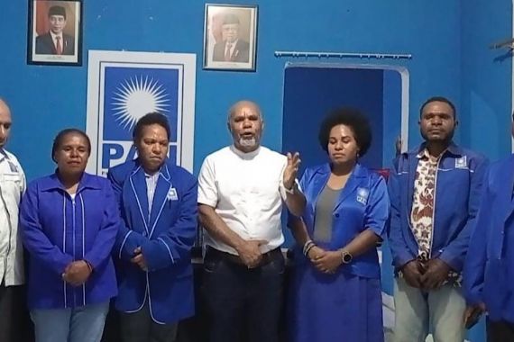 PAN Papua Tengah Buka Opsi Koalisi Parpol Lain di Pilkada 2024 - JPNN.COM