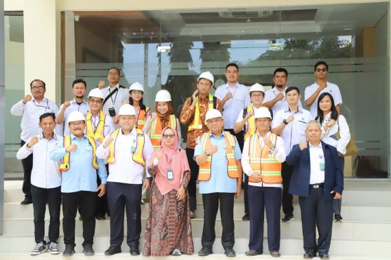 Wamenaker Afriansyah Berharap Revitalisasi Balai K3 Samarinda Jawab Isu Ketenagakerjaan - JPNN.COM