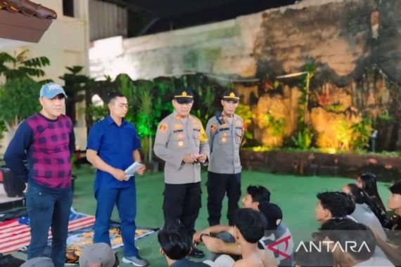 Polisi Tangkap 51 Remaja Saat Konvoi Bawa Bendera Amerika di Jaktim - JPNN.COM