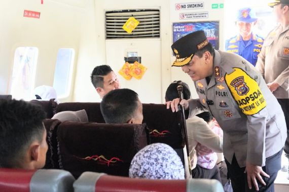 Tinjau Transportasi Laut, Darat, dan Udara, Irjen Iqbal Ingin Masyarakat Aman saat Mudik - JPNN.COM