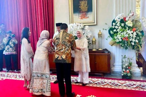 Ketua MPR: Momen Idulfitri Sebagai Perekat Silaturahmi Kebangsaan - JPNN.COM