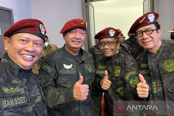 Panglima TNI Dapat Lampu Hijau dari MPR untuk Memberantas OPM - JPNN.COM