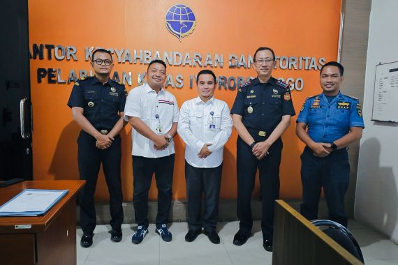 Bersama KSOP dan TNI AL, Bea Cukai Tingkatkan Pengawasan Kepabeanan di 2 Daerah Ini - JPNN.COM