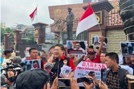 Ratusan Korban Investasi Bodong Berdemonstrasi di Mabes Polri, Nih Tuntutannya - JPNN.COM