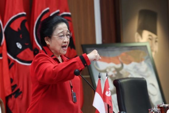 Megawati Minta Kader PDIP Disiplin, Jujur, dan Turun ke Rakyat - JPNN.COM