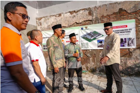 Baznas Basiz DKJ Membangun Puluhan Rumah Bagi Korban Kebakaran di Menteng RW 09 Jakarta Pusat - JPNN.COM