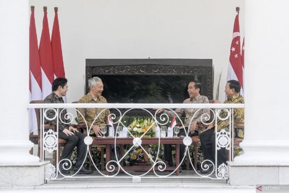 PM Singapura Akui Jasa Besar Presiden Jokowi Bagi Kawasan - JPNN.COM