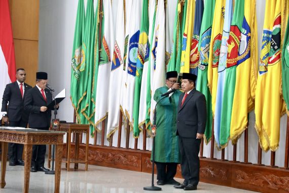 Mendagri Tito Lantik Suhajar jadi Wakil Rektor IPDN, Ini Pesan Pentingnya - JPNN.COM