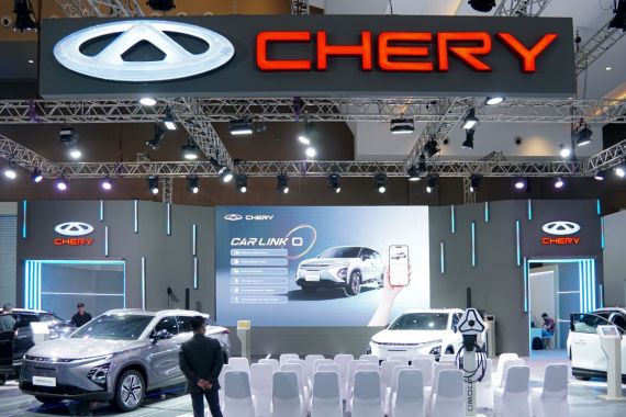 PEVS 2024, Chery Omoda E5 Mejeng dengan Warna Baru, Sebegini Harganya - JPNN.COM