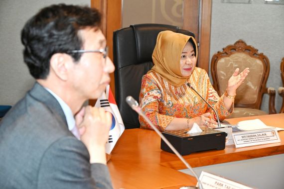 Terima Kunjungan Sekretariat Parlemen Korsel, Siti Fauziah Jelaskan Tugas & Wewenang MPR - JPNN.COM