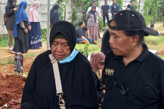 Cerita Istri Dorman Borisman Temani Sang Suami di Masa Kritis Hingga Detik Terakhir - JPNN.COM