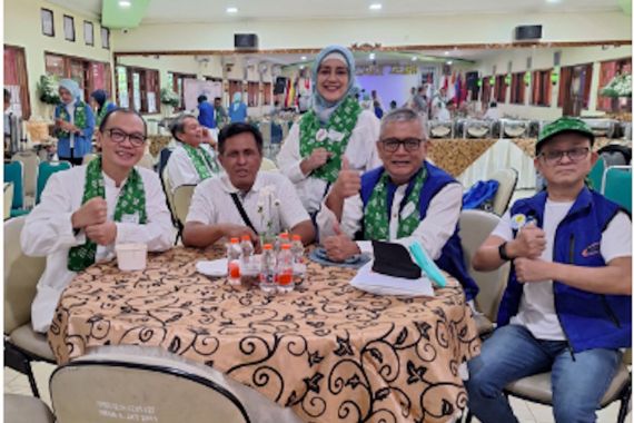 Beranggotakan Lebih 500 Dokter, DAS Gelar Halalbihalal di SMAN 8 Jakarta - JPNN.COM