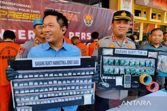 Pengedar Narkoba Ini Pakai Modus Baru untuk Mengelabui Polisi, Begini Caranya - JPNN.COM