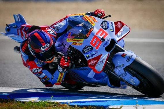 Kecelakaan, Marc Marquez Gagal Tembus Top 10 Practice MotoGP Prancis - JPNN.COM