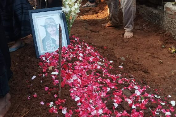 Jhonny Iskandar Mendadak Sesak Napas Sebelum Meninggal, Saturasi Oksigen Menurun - JPNN.COM