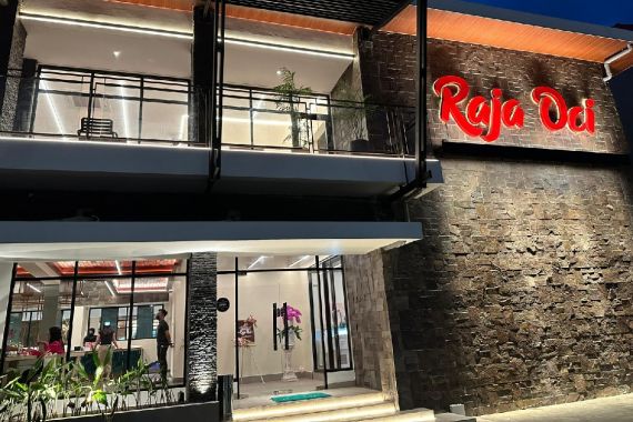 Restoran Ini Sajikan Makanan dengan Cita Rasa Autentik Manado - JPNN.COM