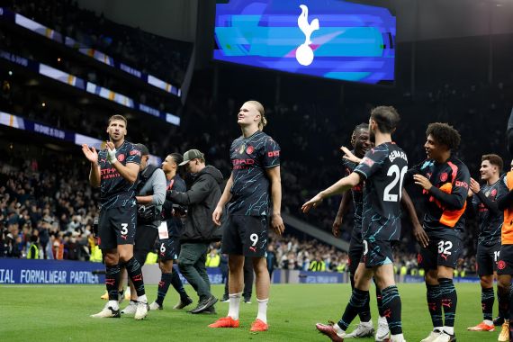 Manchester City Pecundangi Tottenham Hotspur, Arsenal dalam Bahaya - JPNN.COM