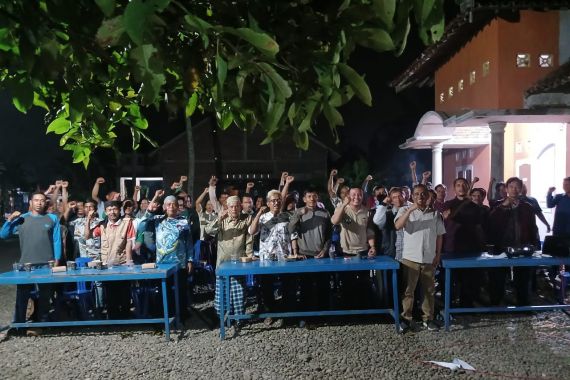 Kumpul Tengah Malam, Petani Purbalingga Sepakat Dukung Sudaryono Jadi Gubernur Jateng - JPNN.COM
