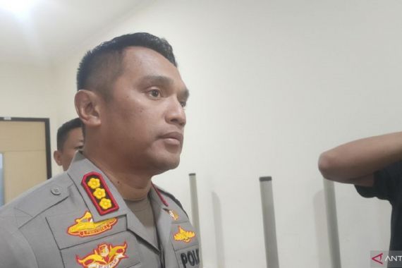 Sosok Misterius Tikam Imam Musala, Polisi Bentuk Tim Khusus - JPNN.COM