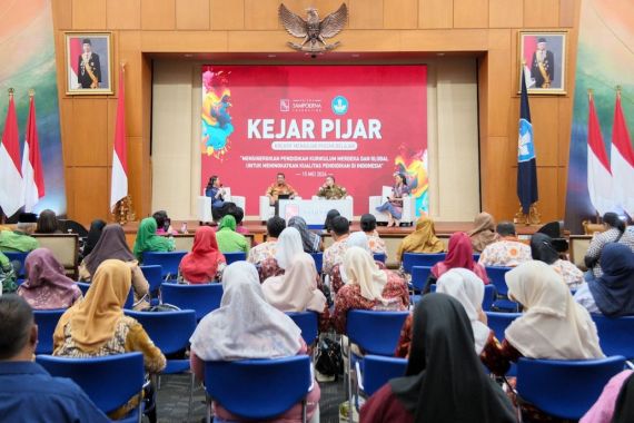 Tingkatkan Kualitas Pendidikan di Indonesia, PSF Menggelar Kegiatan Kejar Pijar - JPNN.COM