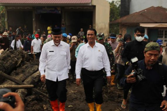 Uni Irma Apresiasi Respons Cepat Mentan Amran Bantu Petani Korban Galodo Sumbar - JPNN.COM