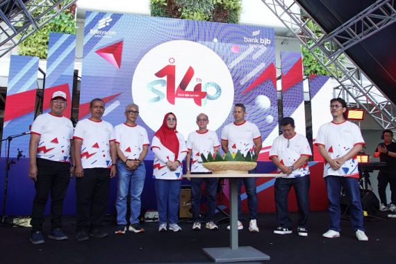 bjb syariah Raih Penghargaan Bergengsi di Milad Ke-14 - JPNN.COM