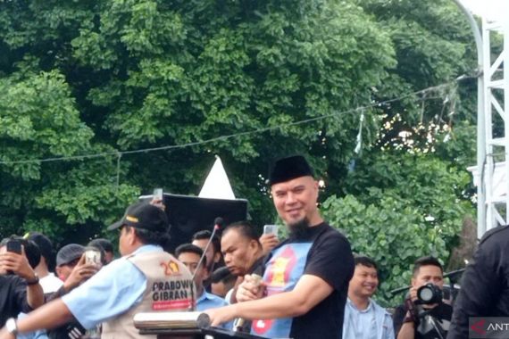 Gerindra Menyiapkan Ahmad Dhani untuk Pilkada Surabaya 2024 - JPNN.COM