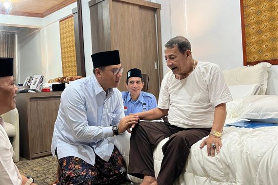 Habib Luthfi kepada Cagub Sudaryono: Niati Jateng 1, Kencengi! - JPNN.COM