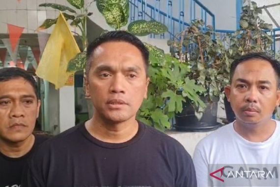Pelaku Penikaman Imam Musala di Jakarta Barat Ditangkap Polisi - JPNN.COM