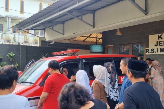 Innalillahi, Mantan Bupati Kuningan Acep Purnama Meninggal Dunia di Bandung - JPNN.COM