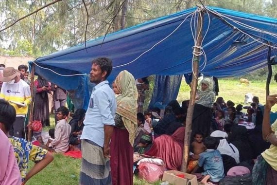 5 Imigran Rohigya Melarikan Diri dari Penampungan di Aceh Timur - JPNN.COM