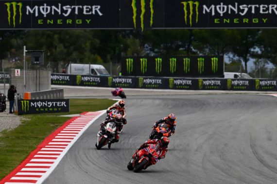 Hasil Sprint MotoGP Catalunya Sukar Dipercaya, 3 Pemimpin Lomba Tumbang - JPNN.COM