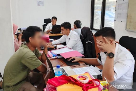 Komplotan Pencuri Tabung Elpiji di Mataram Ditangkap Polisi - JPNN.COM