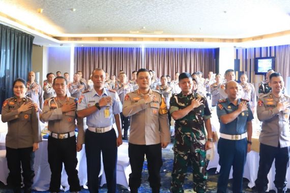 Propam dan POM dari 3 Matra TNI di Riau Adakan Pertemuan Terbatas, Bahas Apa? - JPNN.COM